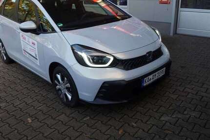 Honda Jazz 1.511 km 26.940 € Ettlingen-Bruchhausen 76275