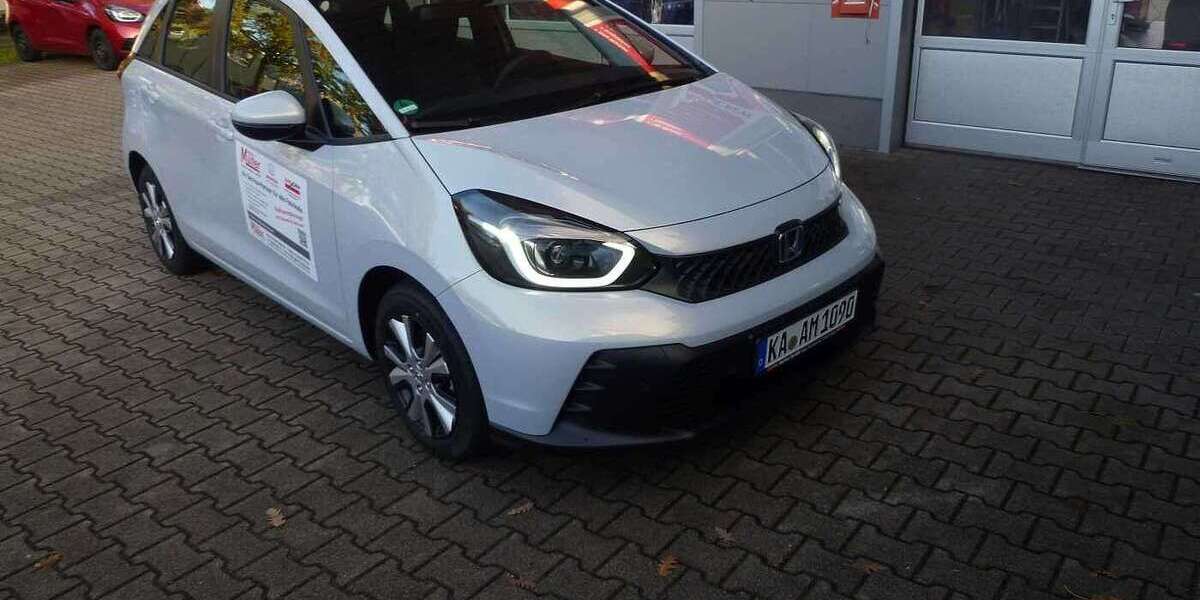 Honda Jazz 1.511 km 26.940 € Ettlingen-Bruchhausen 76275
