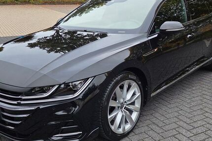 VW Arteon 57.100 km 36.599 € Olpe 57462