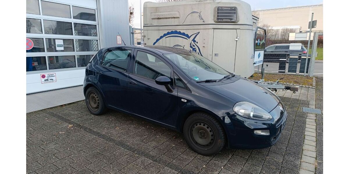 Fiat Punto 199.900 km 2.399 &euro; Hilzingen 78247
