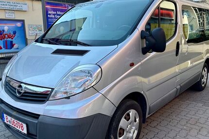 Opel Vivaro 285.000 km 4.750 &euro; Berlin 12109