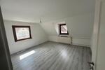 Dachgeschoßwohnung Albstadt Gemarkung Onstmettingen - 4 Zimmer, 100 m&sup2;, 850&euro; | Angebot:26670369