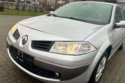 Renault Megane 340.000 km 699 &euro; Würselen / Aachen 52146