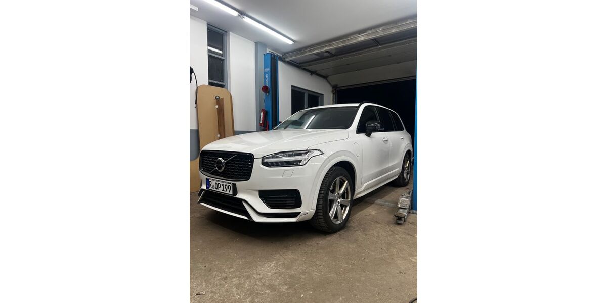 Volvo XC90 227.000 km 27.900 &euro; Regensburg 93049