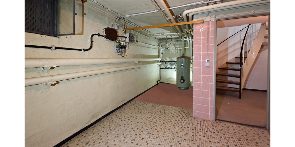 Reihenendhaus mit PKW Stellplatz in Orschel-Hagen - Reihenendhaus Reutlingen Orschel-Hagen | Angebot:27130740