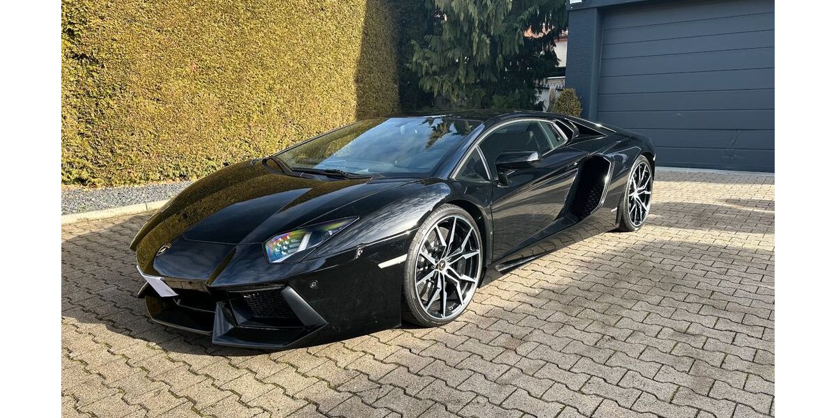 Lamborghini Aventador 80.000 km 239.880 &euro; Dettingen unter Teck 73265
