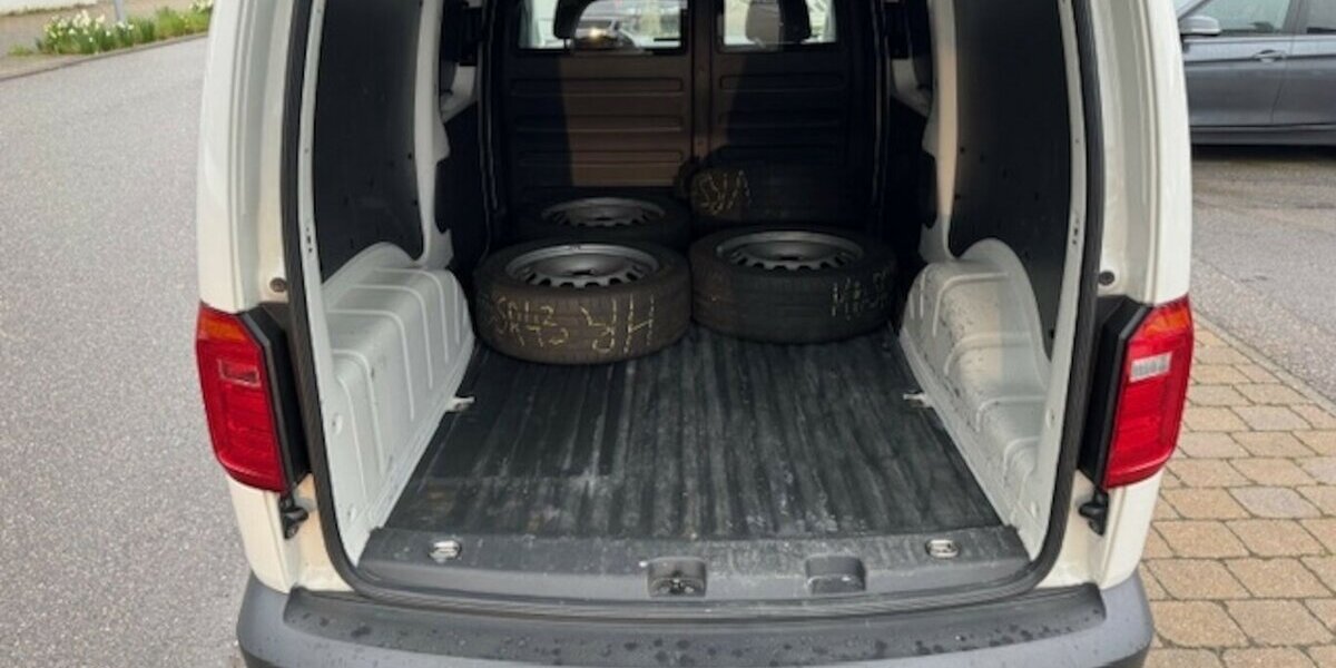 VW Caddy 2.0 TDI DSG Maxi Kasten BMT 279.066 km 6.990 &euro; Neckarsulm 74172