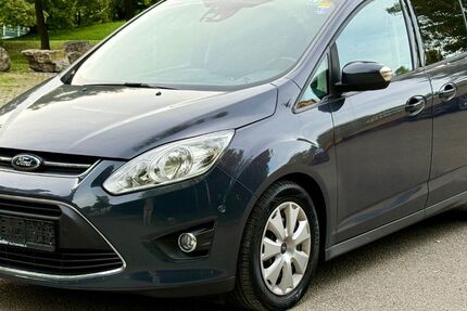 Ford Grand C-Max 163.000 km 4.780 € Stuttgart 70469