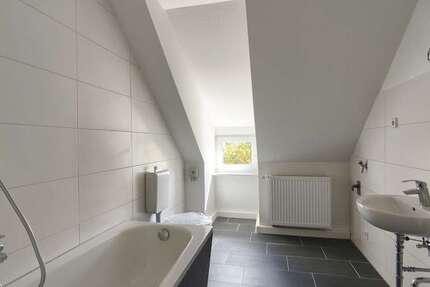 Wohnung Halle (Saale) Büschdorf - 3 Zimmer, 58 m&sup2;, 402&euro; | Angebot:27351266