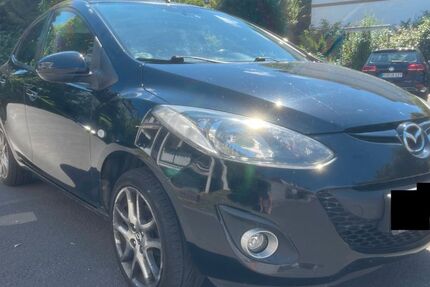 Mazda 2 211.000 km 2.200 &euro; Taunusstein 65232