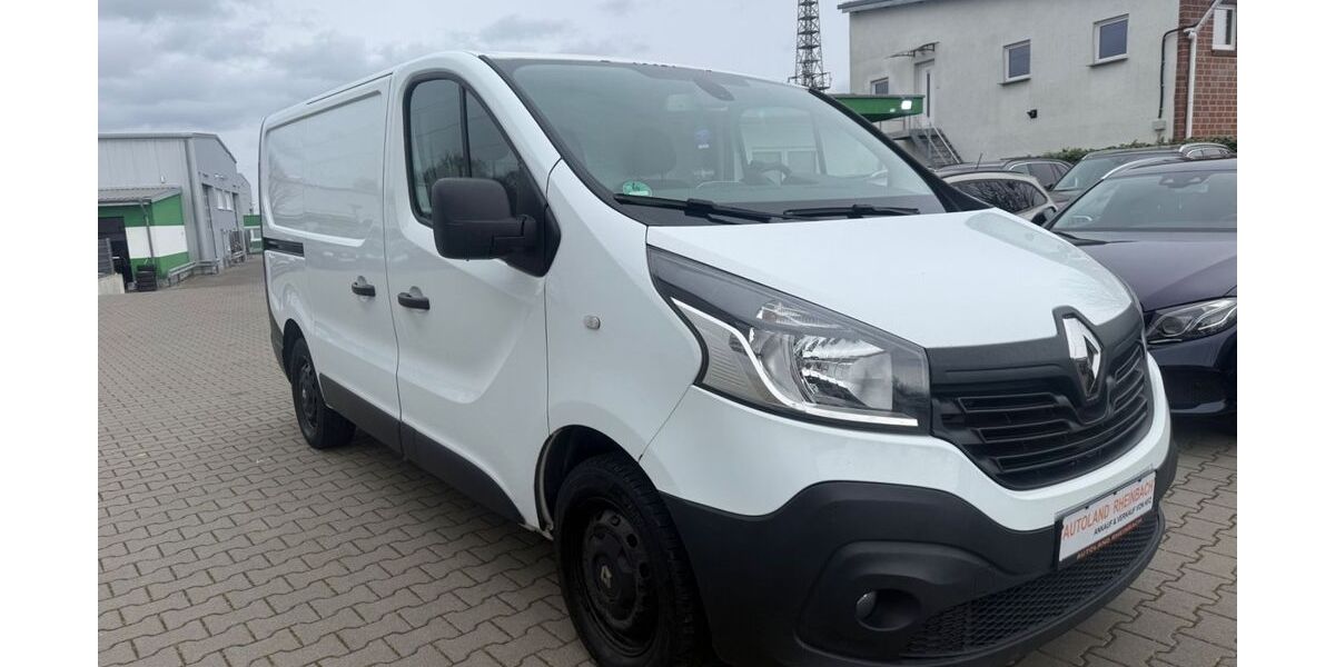 Renault Trafic 270.000 km 6.900 &euro; Rheinbach 53359