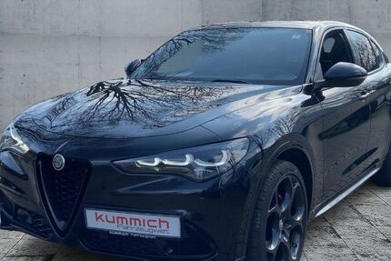 Alfa Romeo Stelvio 25.450 km 48.990 &euro; Rosenfeld 72348