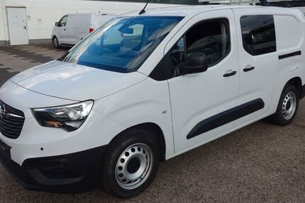 Opel Combo 109.246 km 15.351 &euro; Essen 45307