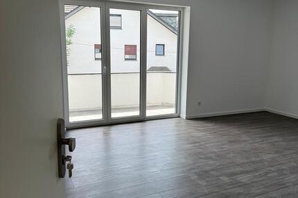 Wohnung Wiehl - 3 Zimmer, 95 m&sup2;, 1.100&euro; | Angebot:26699831