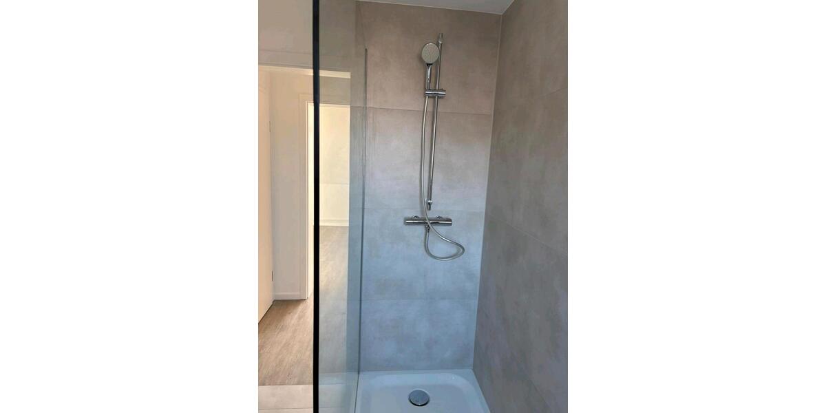 Dachgeschoßwohnung Harsum - 3 Zimmer, 65 m&sup2;, 600&euro; | Angebot:25047513