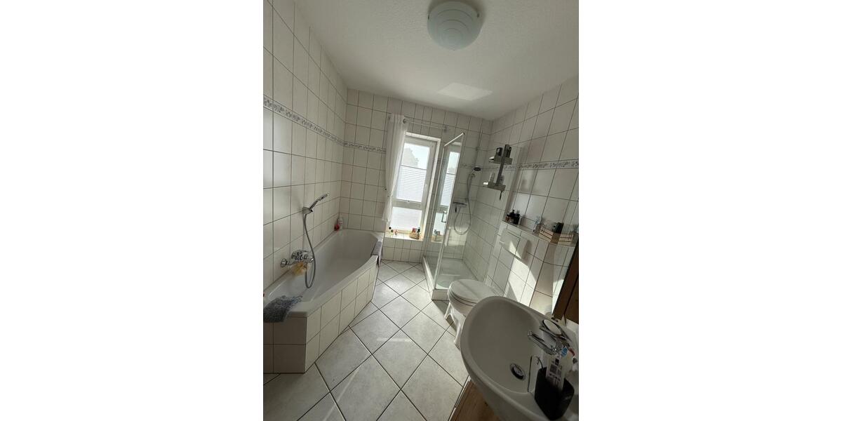 Erdgeschoßwohnung Fritzlar - 3 Zimmer, 73 m&sup2;, 219.000&euro; | Angebot:26738093