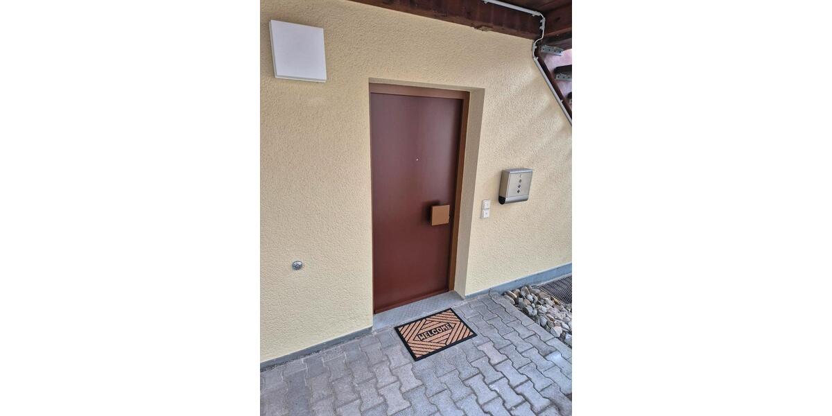 Erdgeschoßwohnung Trossingen - 1.5 Zimmer, 35 m&sup2;, 90.000&euro; | Angebot:26918806