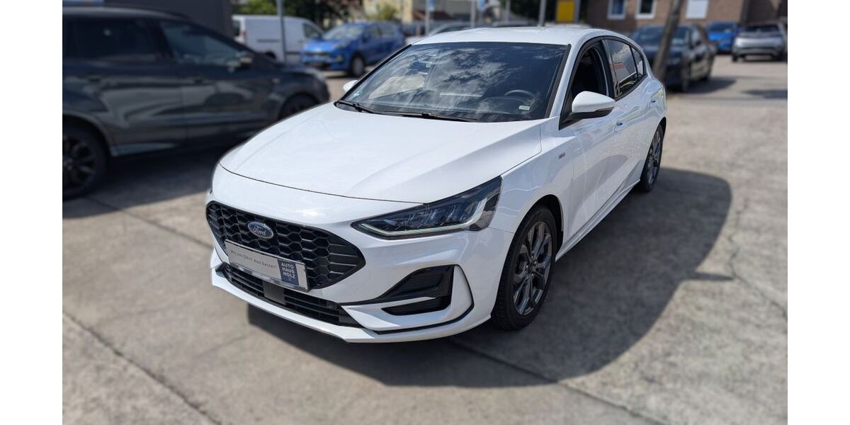 Ford Focus 20.500 km 22.450 &euro; Landau 76829