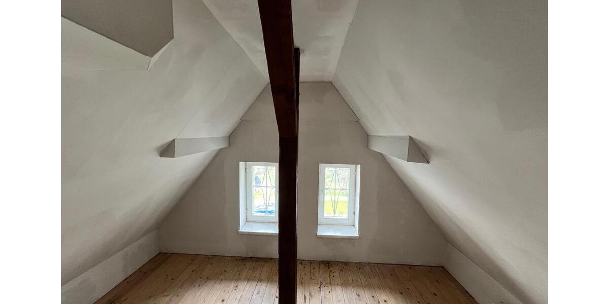 Wohnung in Niesky zu vermieten (Altbau) 3.5 zimmer