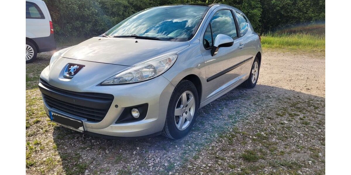Peugeot 207 72.500 km 2.200 &euro; Eching 84174