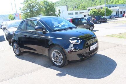 Fiat 500 8.900 km 19.950 &euro; Eichstätt 85072