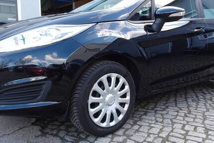 Ford Fiesta 127.776 km 6.350 &euro; Falkensee 14612