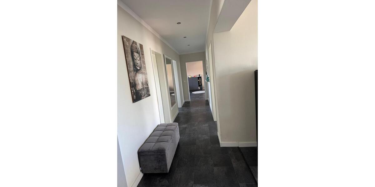 Dachgeschoßwohnung Wolfsburg Almke - 4 Zimmer, 120 m&sup2;, 279.000&euro; | Angebot:27147100