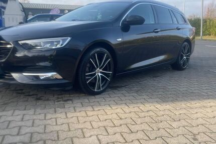 Opel Insignia 102.000 km 15.000 &euro; Lage 32791