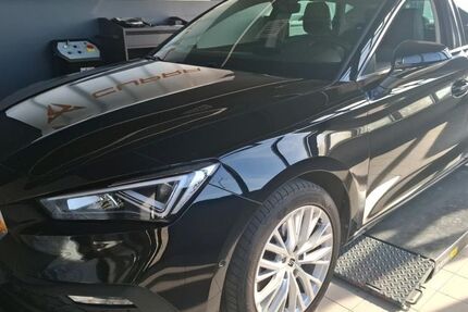 Seat Leon 47.176 km 18.890 &euro; Friesoythe 26169