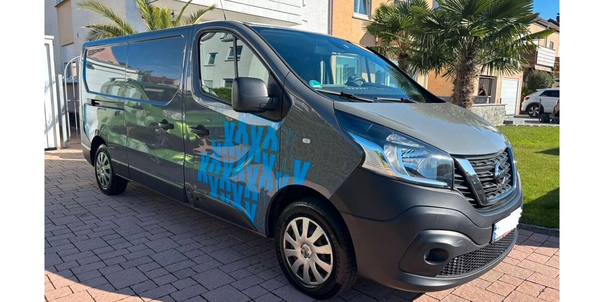 Nissan Primastar 208.000 km 8.990 &euro; Kressbronn 88097