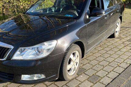 Skoda Octavia 170.000 km 3.700 &euro; Altena 58762