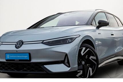 VW ID.7 16.060 km 51.240 € Bad Homburg 61348