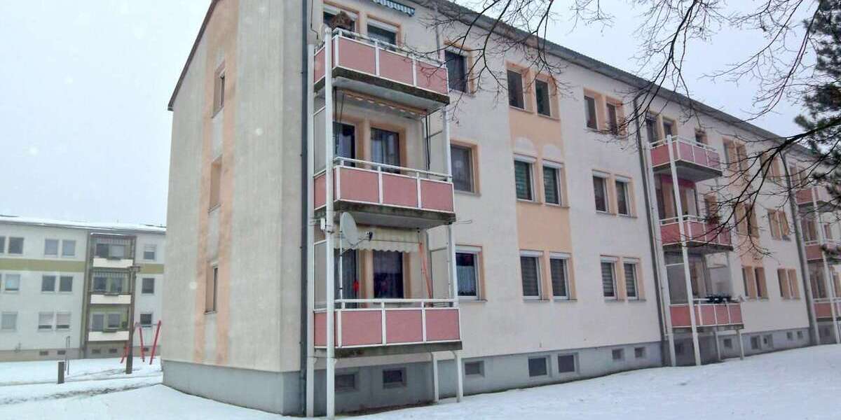 Etagenwohnung Lohsa - 3 Zimmer, 62 m&sup2;, 59.000&euro; | Angebot:24544750