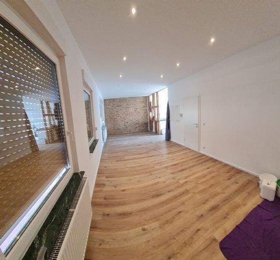 Etagenwohnung Wiesbaden Mainz-Kostheim - 4 Zimmer, 146 m&sup2;, 2.100&euro; | Angebot:24990855