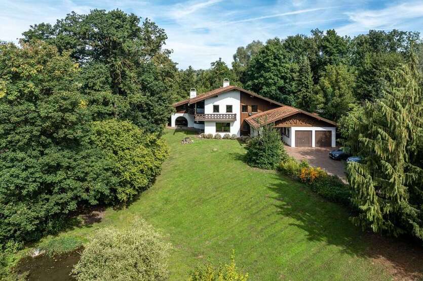 Haus zum Kaufen in Polling 1.280.000 € 298.12 m² 11 zimmer