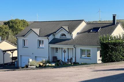 Traumhaftes Einfamilienhaus mit herrlichem Weitblick - von privat