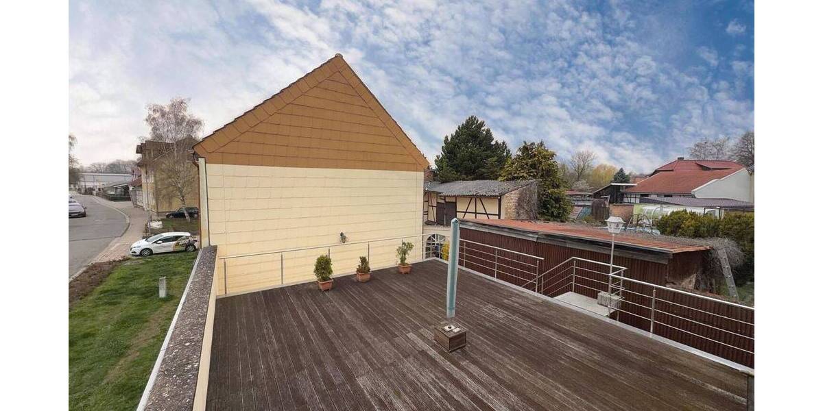 Einfamilienhaus Bad Langensalza - 8 Zimmer, 142 m&sup2;, 205.000&euro; | Angebot:26730752