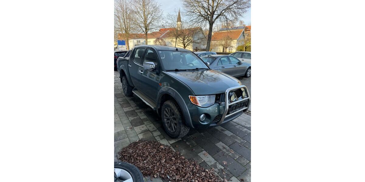 Mitsubishi L200 224.500 km 6.700 &euro; Falkenberg 84326