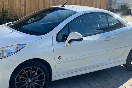 Peugeot 207 109.000 km 5.800 &euro; Trendelburg 34388