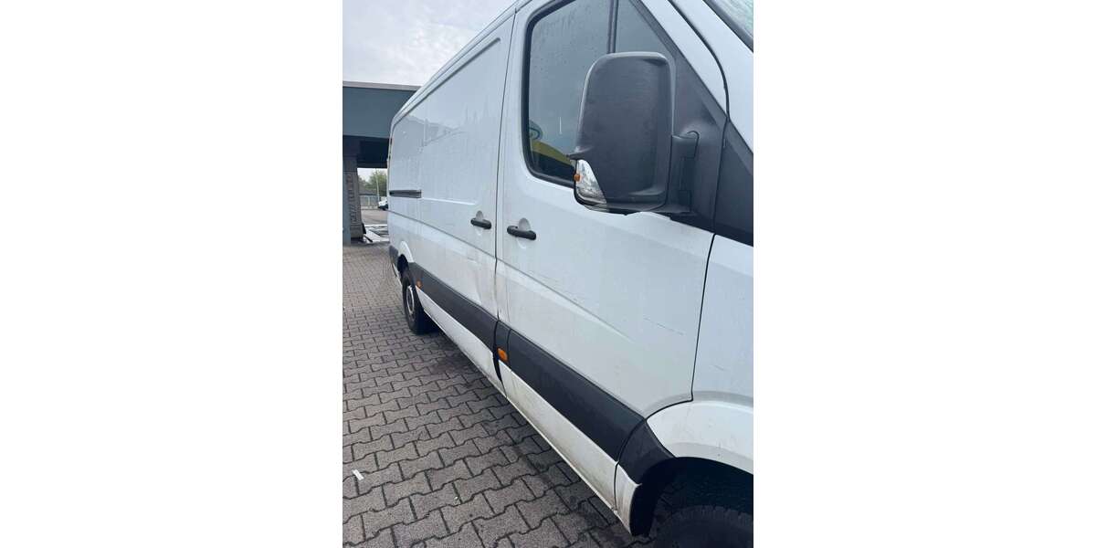 Mercedes-Benz Sprinter 319.300 km 8.000 &euro; Bensheim 64625