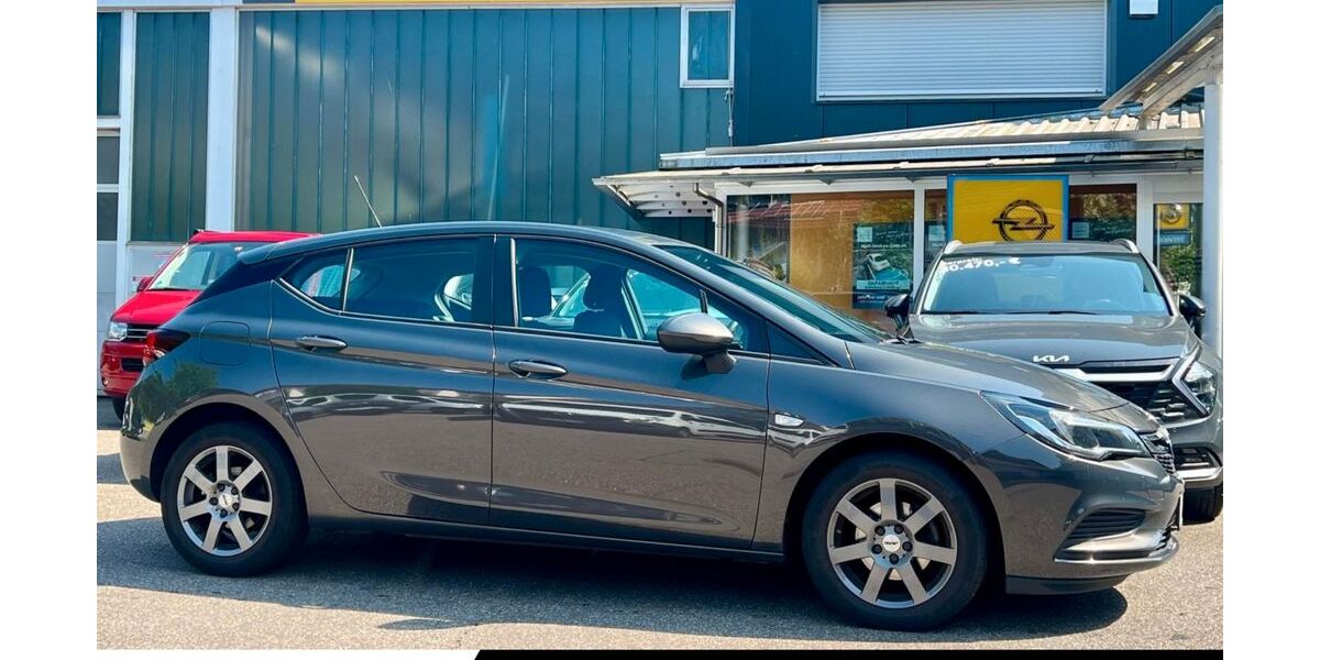 Opel Astra 82.985 km 10.290 &euro; Wehr 79664