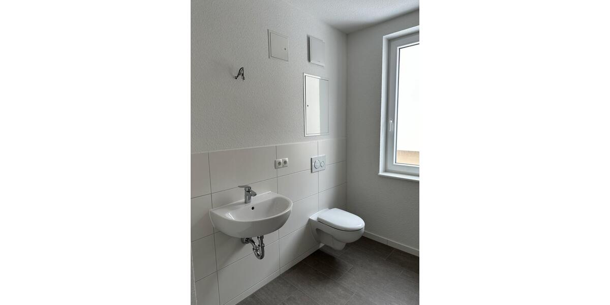Etagenwohnung Ilmenau - 2 Zimmer, 51 m&sup2;, 302&euro; | Angebot:26563047