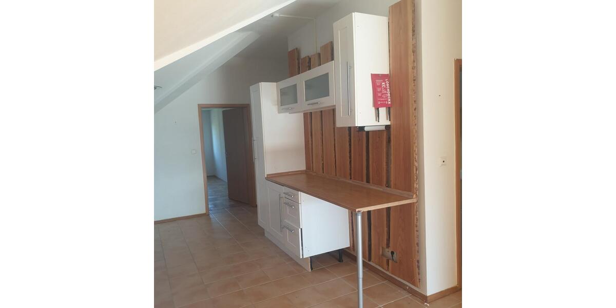 Dachgeschoßwohnung Wedemark - 3 Zimmer, 120 m&sup2;, 980&euro; | Angebot:25417215