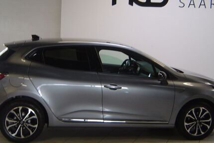 Renault Clio 15.555 km 17.590 &euro; Saarbrücken 66115