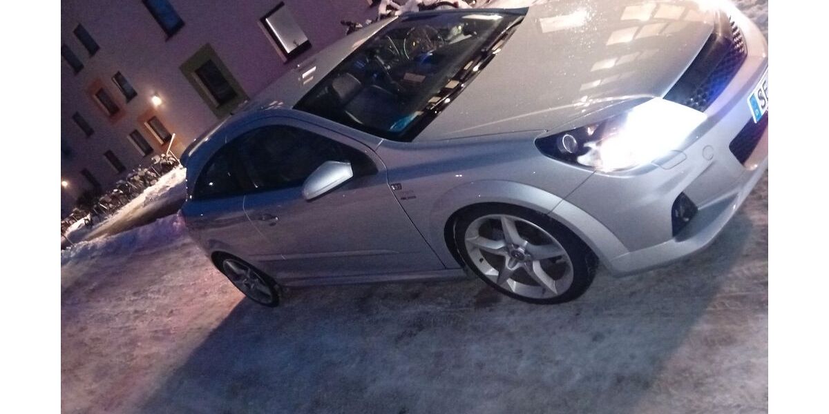 Opel Astra 180.000 km 2.999 &euro; Norderstedt 22850