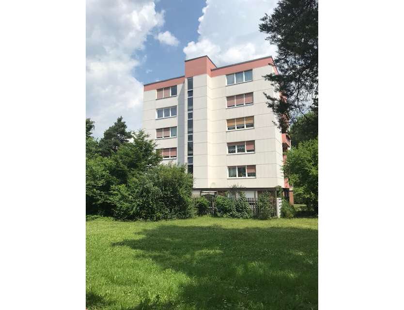 Wohnung zum Mieten in Nürnberg - Langwasser 1.180 € 98 m²