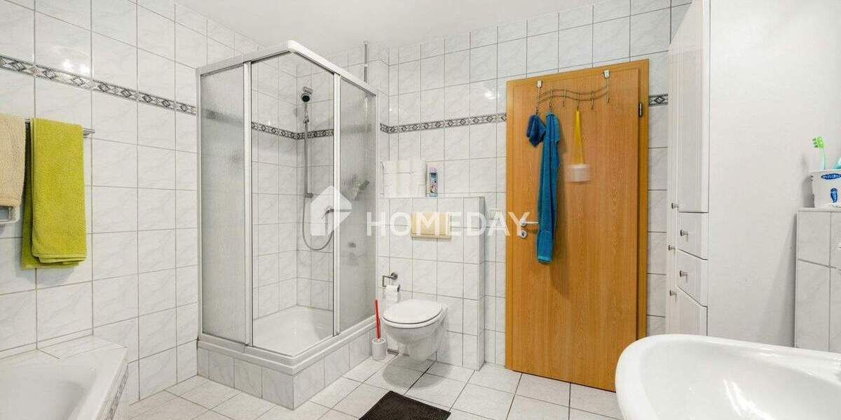 Attraktive Doppelhaushälfte in Teublitz: Sauna, Einbauküche, große Terrasse & Doppelgarage 6 zimmer