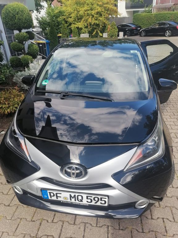 Aygo (X)