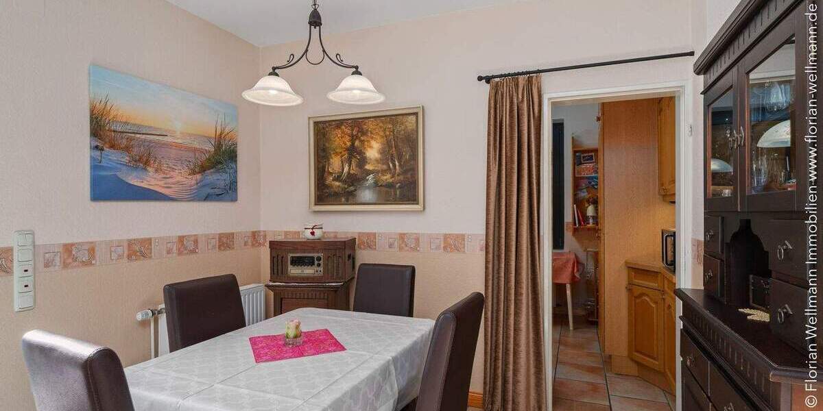 Einfamilienhaus Oyten Bassen - 7 Zimmer, 263 m&sup2;, 385.000&euro; | Angebot:25770411