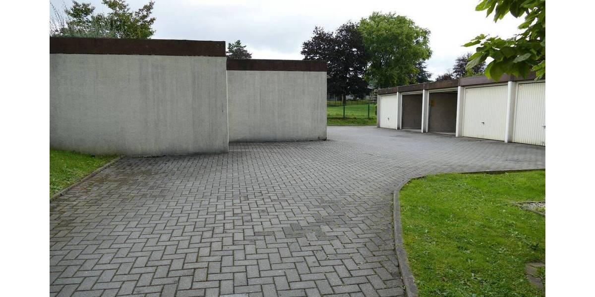 Etagenwohnung Neuenrade - 4 Zimmer, 111 m&sup2;, 165.600&euro; | Angebot:26556785